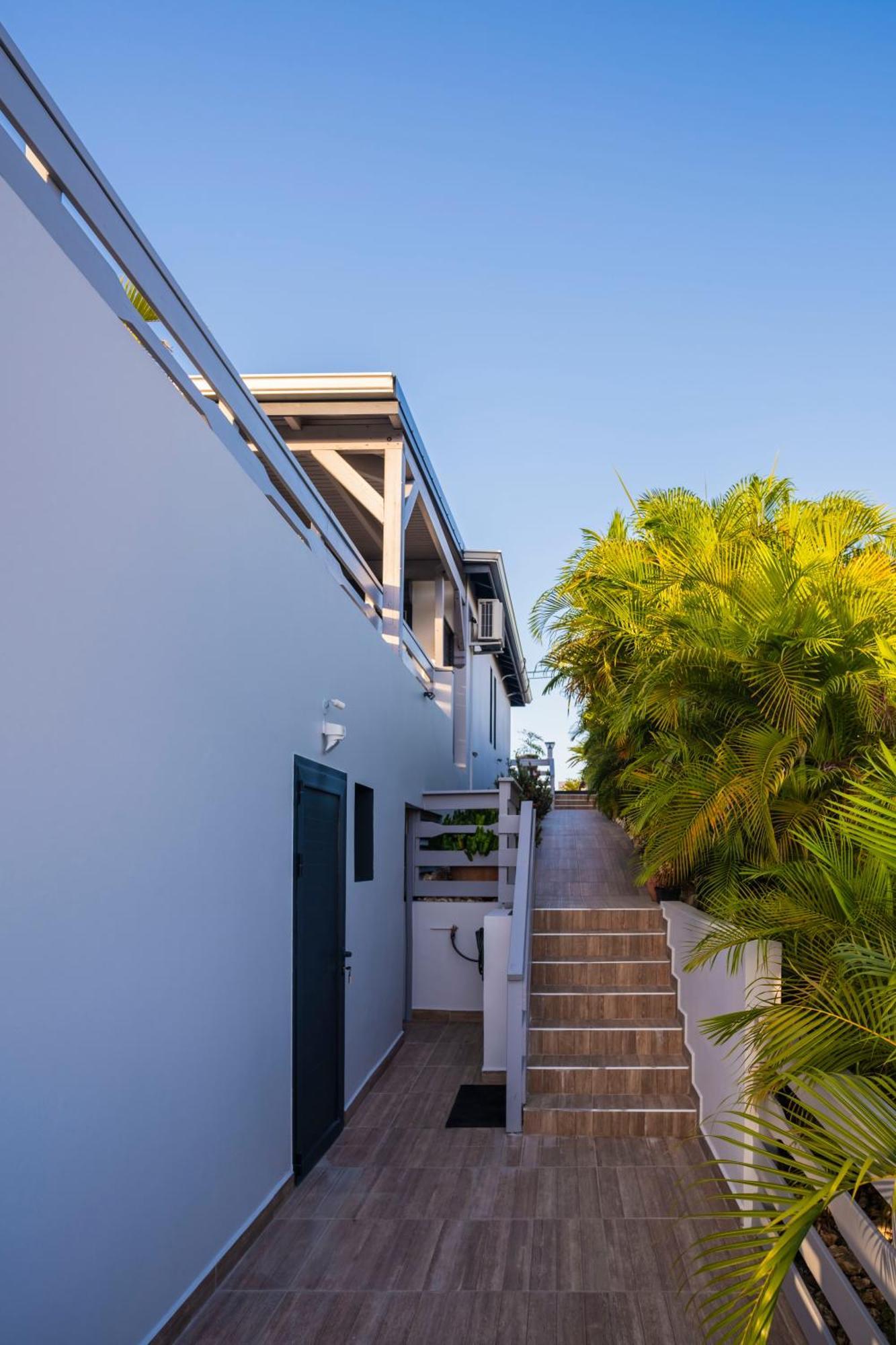 Villa Les Terrasses De Fonds Thezan Сент-Анн Экстерьер фото